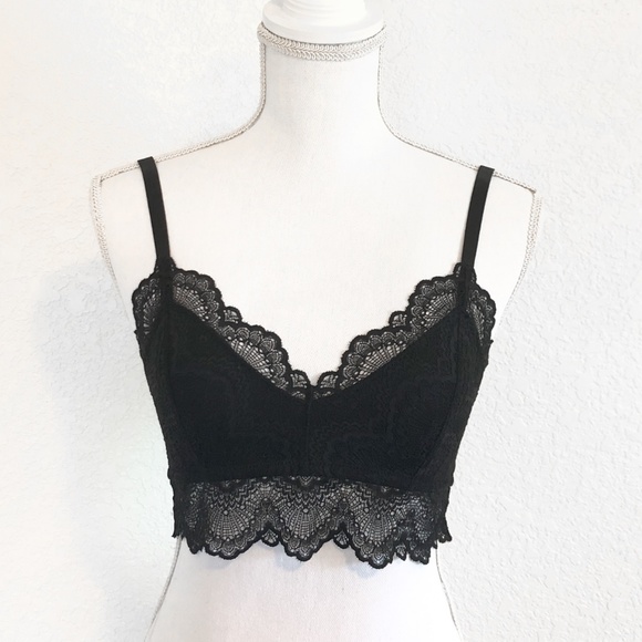 H&M Other - H&M Black Lace Non-padded/wired V-neck Bralette